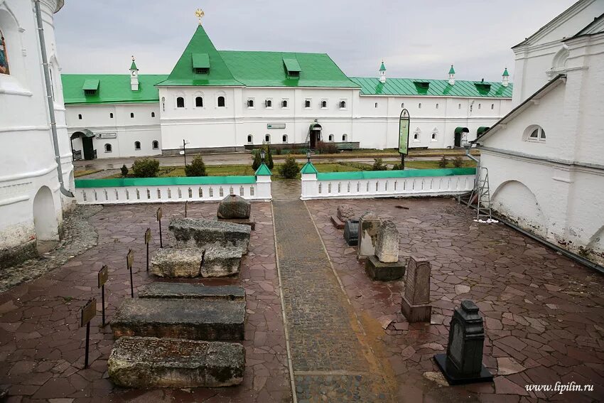 Нижегородский Печерский Вознесенский мужской монастырь. Вознесенский Печерский монастырь Нижний Новгород. Верхне Печерский монастырь в Нижнем Новгороде. Печерский монастырь нижний новгород сайт