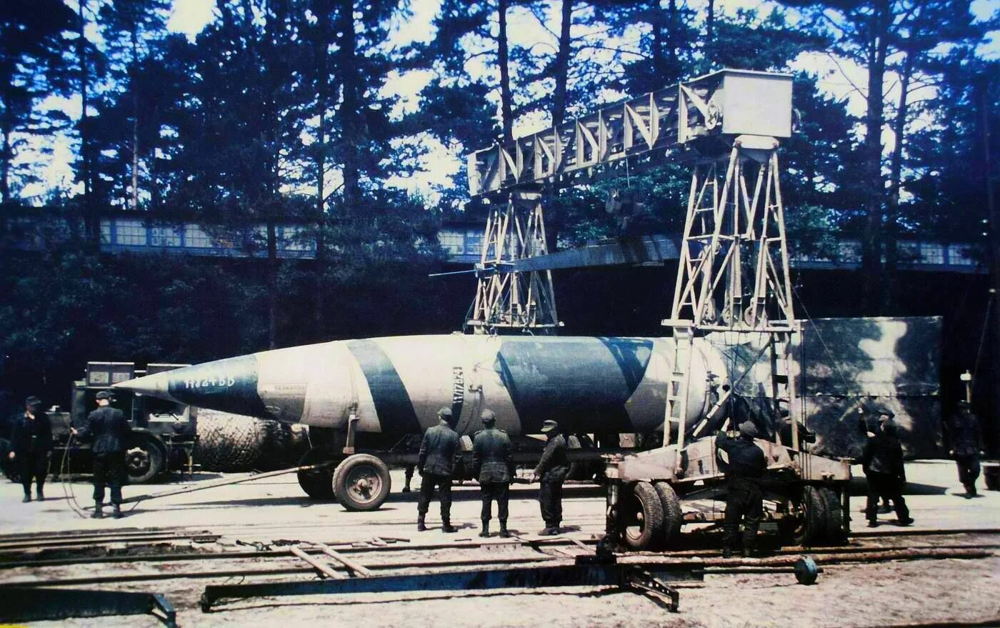 А-4 (фау-2). Фау-2 (v-2)ракета фау-2 (v-2). Фау-2 баллистическая ракета. Немецкая фау 2. V-2(«фау-2»).