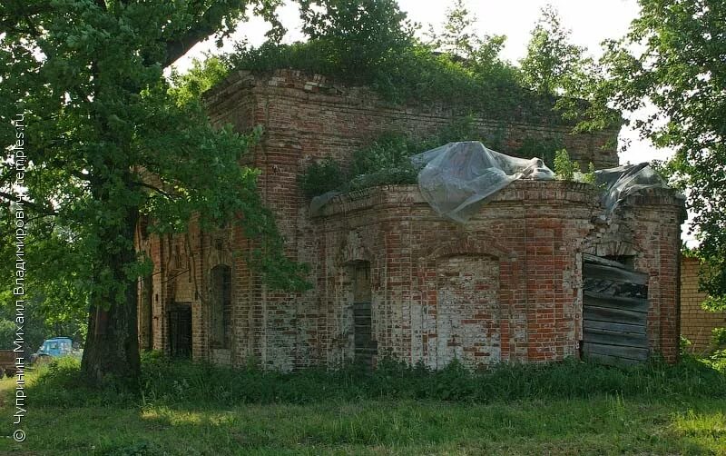 Файл:Церковь Красный городок Калужская область.jpg - Путеводитель Викигид Wikivo