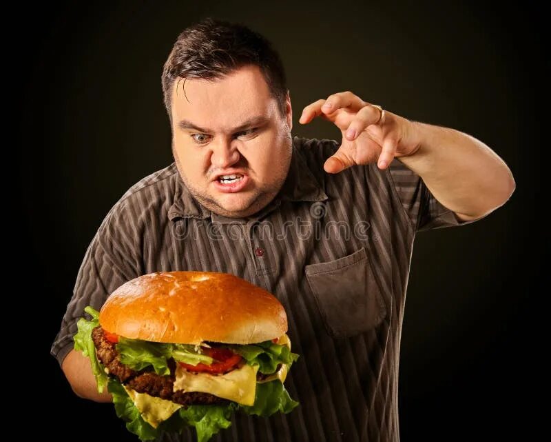 Ешь и толстым становишься. Толстяк с гамбургером. Мужчина с гамбургером. Толстый мужчина с едой.