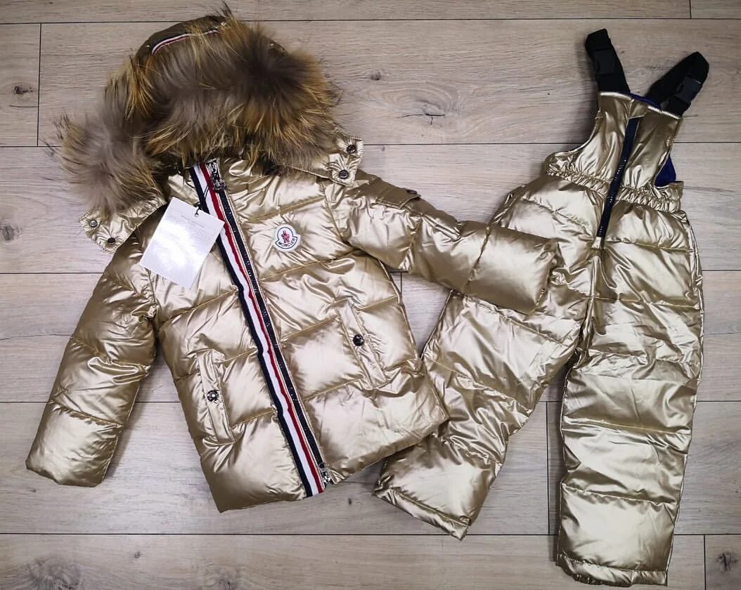 Костюм монклер черный. Детский комбинезон 116 зимний монклер. Пуховый комбинезон монклер. Монклер пуховики детские. Комплект монклер детский зимний.