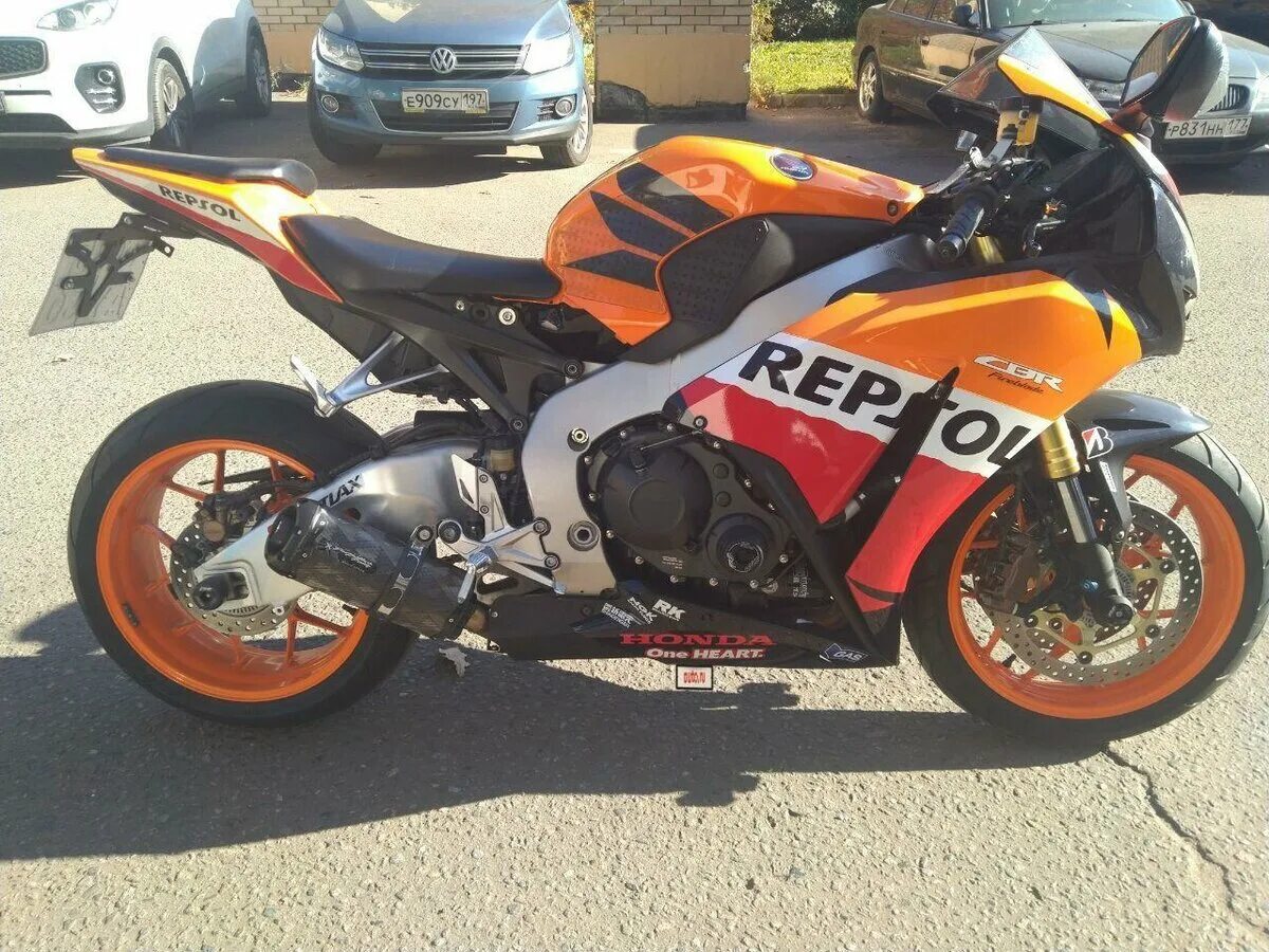 Спортбайков. Honda cbr 400 rr 2015. Honda cbr 1000 ra. Honda cbr 1000 ra. Honda fireblade 1000.