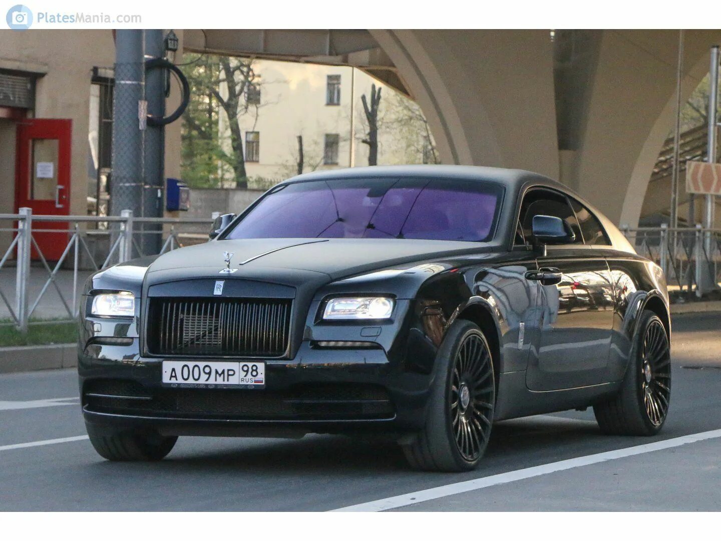 Красивый номер 7. Роллс Ройс АМР 77. А001мр Rolls Royce. Роллс Ройс 777. АМР 97 Роллс Ройс.