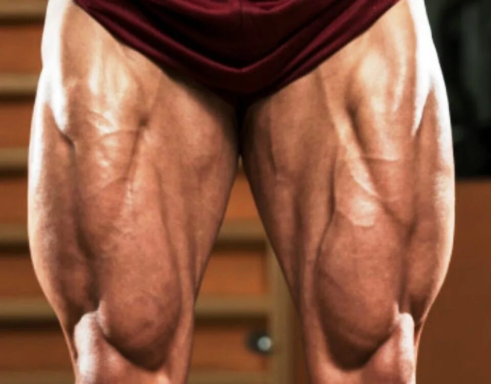 Strong legs. Накаченные ноги. Мускулистые ноги. Накаченная голень.