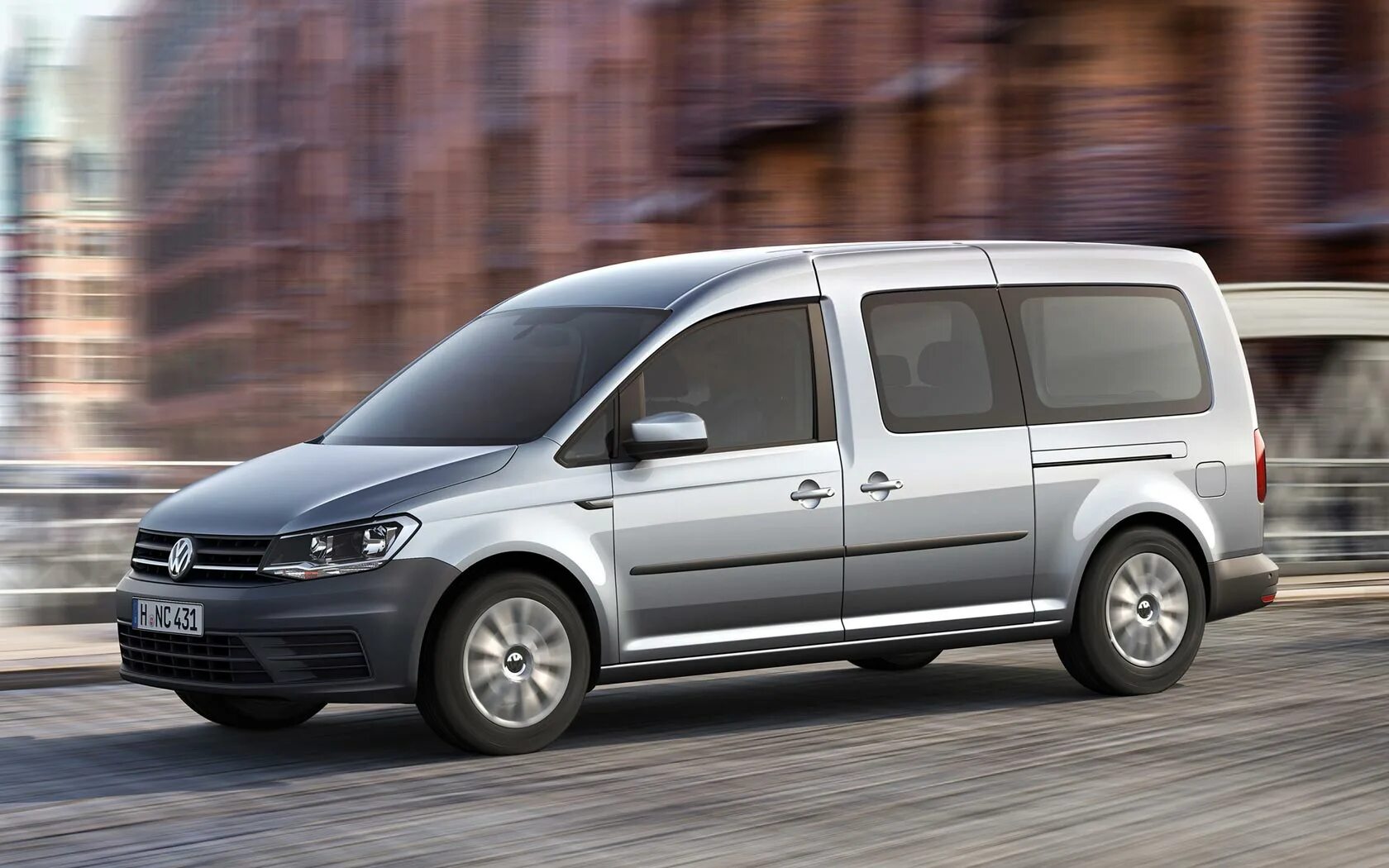 Volkswagen maxi. Volkswagen Caddy 2015 Maxi. Фольксваген Кадди макси 2017. Volkswagen Caddy Maxi 2020. Volkswagen Caddy Maxi минивэн.