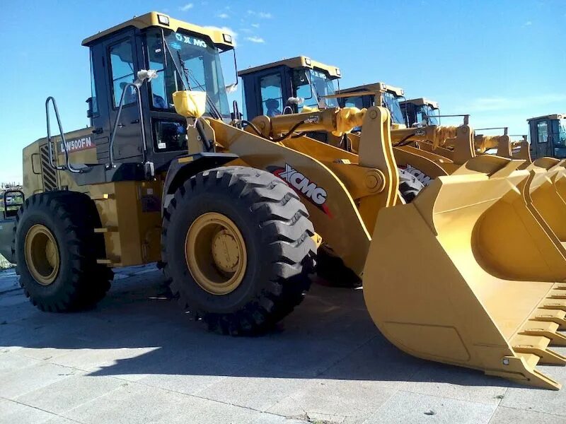 Xcmg lw500. Фронтальный погрузчик xcmg zl50fv. Фронтальный погрузчик xcmg zl50fv. Погрузчик lw500fn размеры. Lw500.