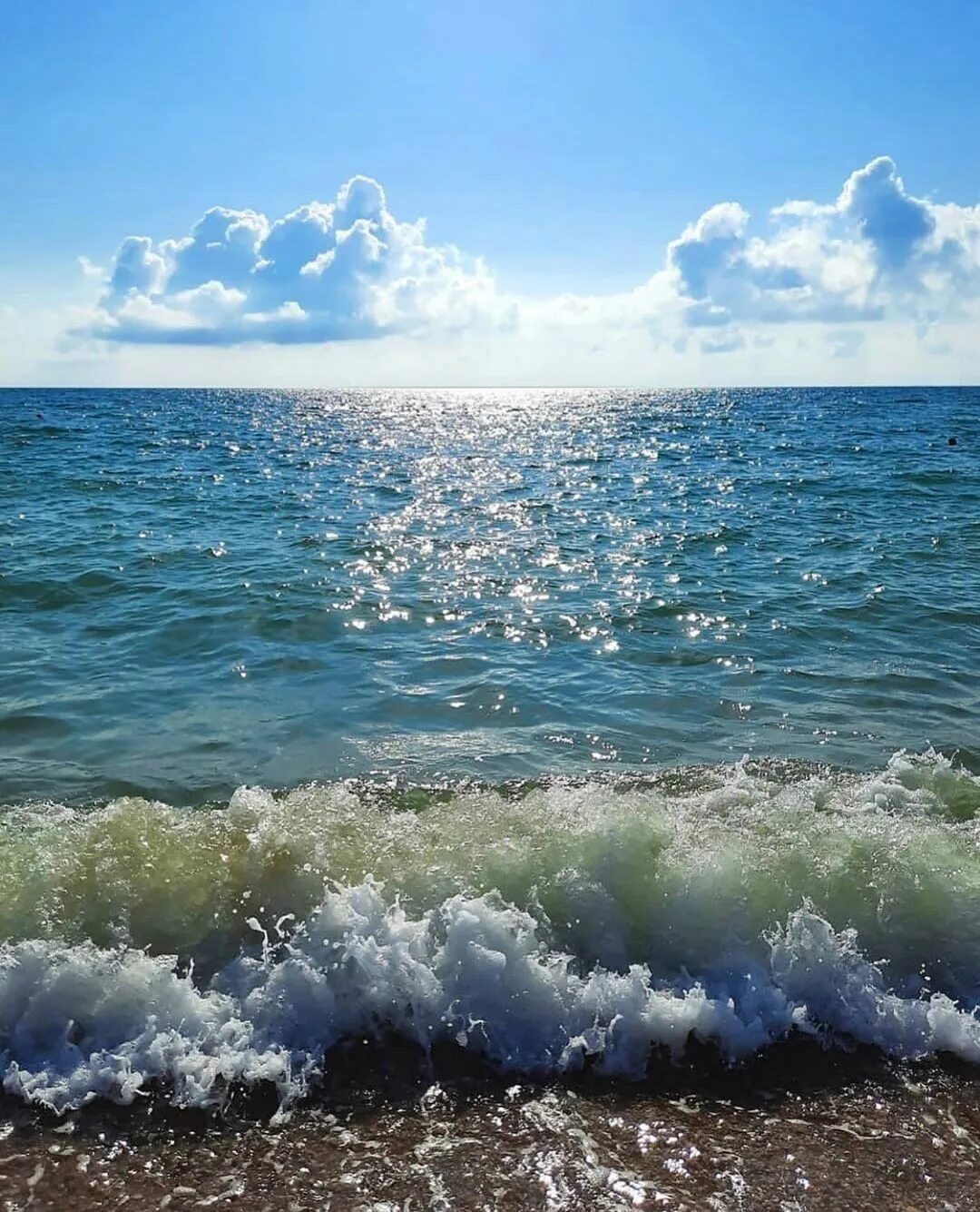 Море фото. Облака над морем. Море. Середина моря. Ави море.