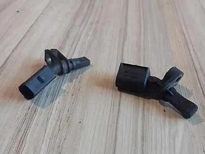 Снять датчик абс поло