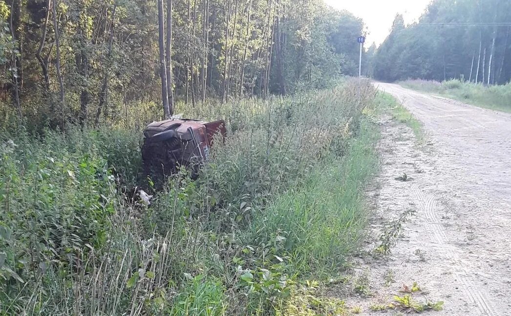 Крушение в ивановской обл. ДТП В Ивановской области Южский район. Моста Южский район Ивановской области. Жигули в кювете.