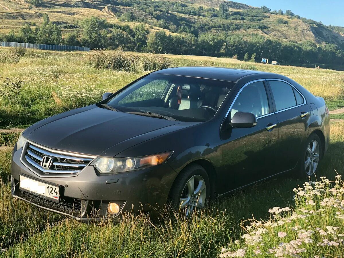 Продажа хонда в красноярске. Продажа авто в Красноярске Хонда Аккорд. Купить Honda Accord 2011 год на Avito Красноярский край.