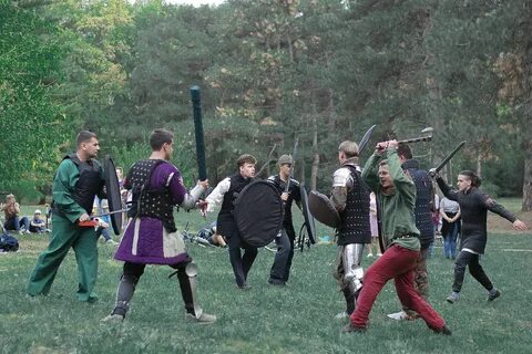 Ролевики