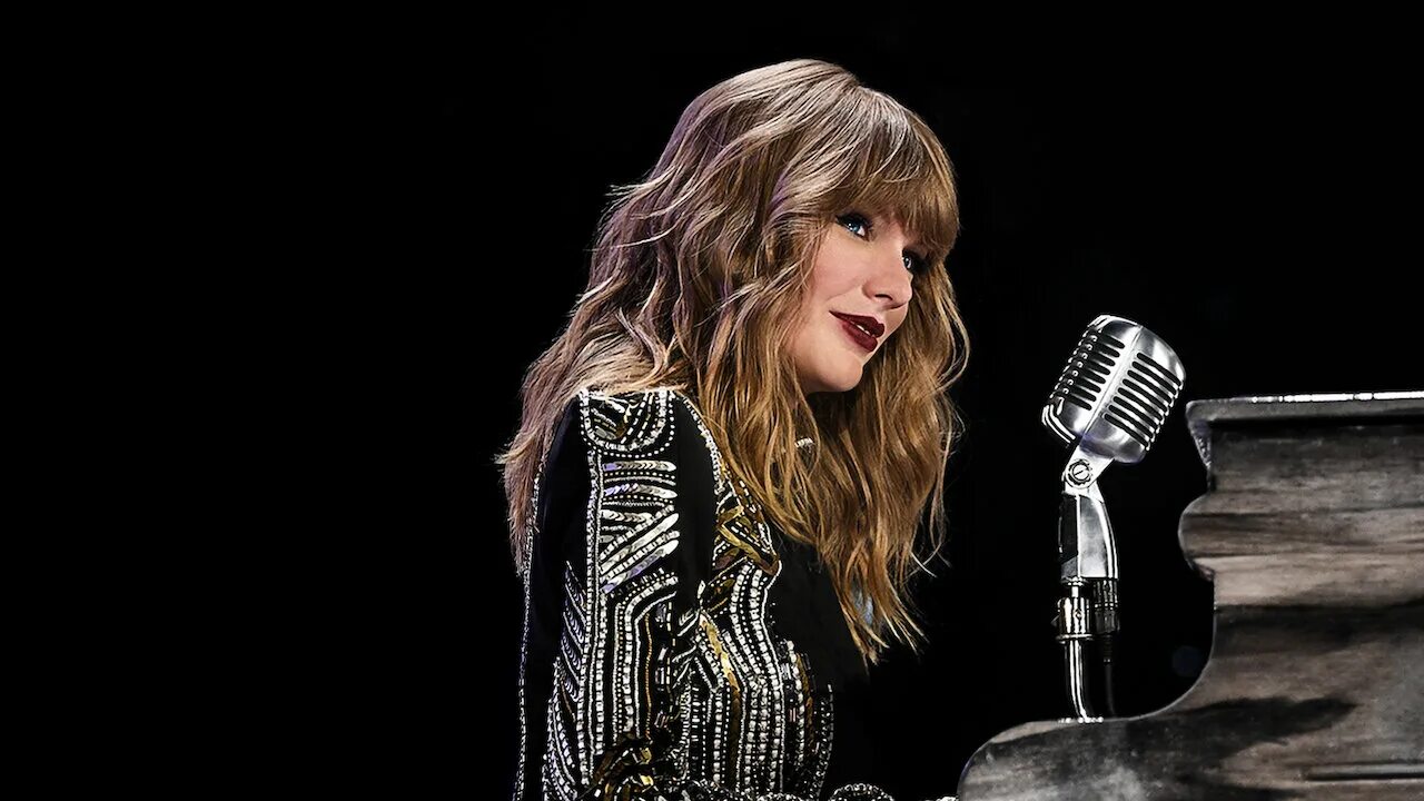 Тейлор свифт на грэмми 2024. Тейлор свифт 2023. Тейлор свифт the eras tour. Тейлор свифт the eras tour. Тейлор свифт reputation stadium tour.