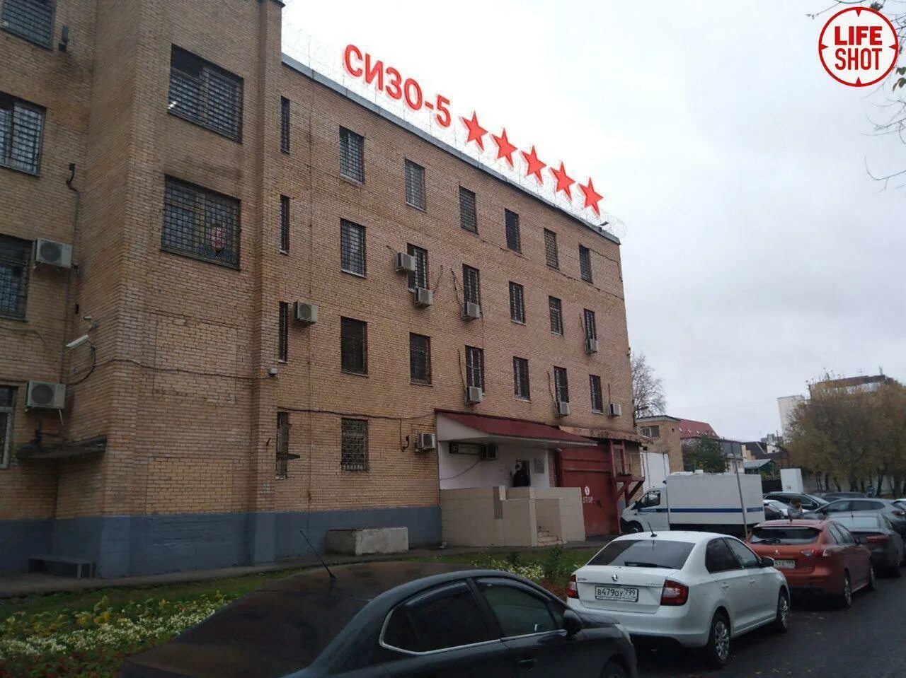 Сизо водник 5 москва. Сизо на выборгской улице. Московское сизо 5 водник. Сизо 5 москва камеры. Сизо 5 водник магазин.