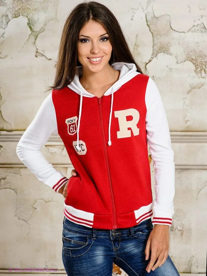 Hollister худи мужские красный. Худи bershka красное. Толстовка на молнии с капюшоном красная. Красно белое худи. Красная толстовка с принтом.