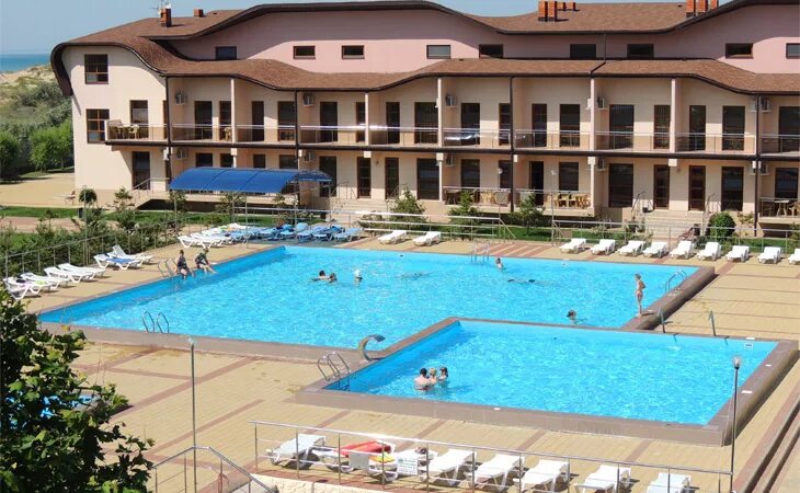 отели в витязево с бассейном рядом. отель атлантик анапа витязево. александрийский 4 витязево. золотое руно анапа витязево. санрайз 3 витязево анапа.