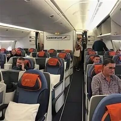 Боинг 777 300 er аэрофлот. Boeing 777-300er южный ветер. Su 1711 хабаровск – москва авиакомпании аэрофлот. Рейс su 1702 москва владивосток. Airbus a330-343 аэрофлот.
