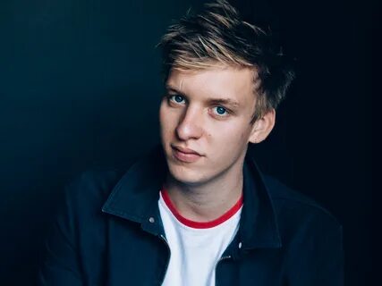 George Ezra Music in London