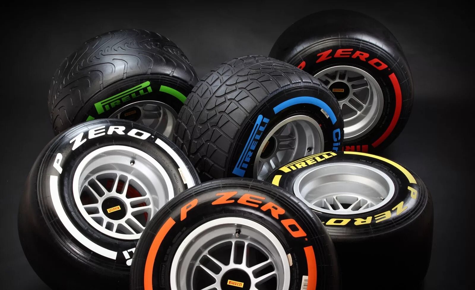 Колеса первых автомобилей. Пирелли f1. Pirelli p Zero f1. F1 Pirelli Tyres 2022. Pirelli Formula 1.