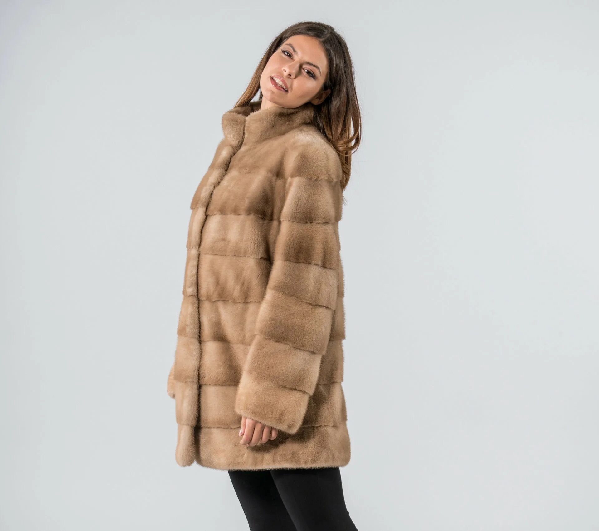 Шуба норка коричневая. Шуба florence норковая. Какие цвета норковых шуб. Девушка в норковой шубе. Какие цвета норковых шуб.