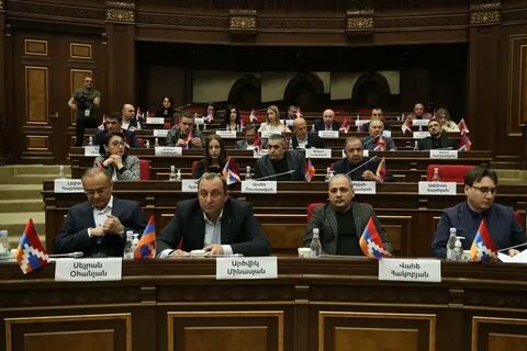 Фракции парламента