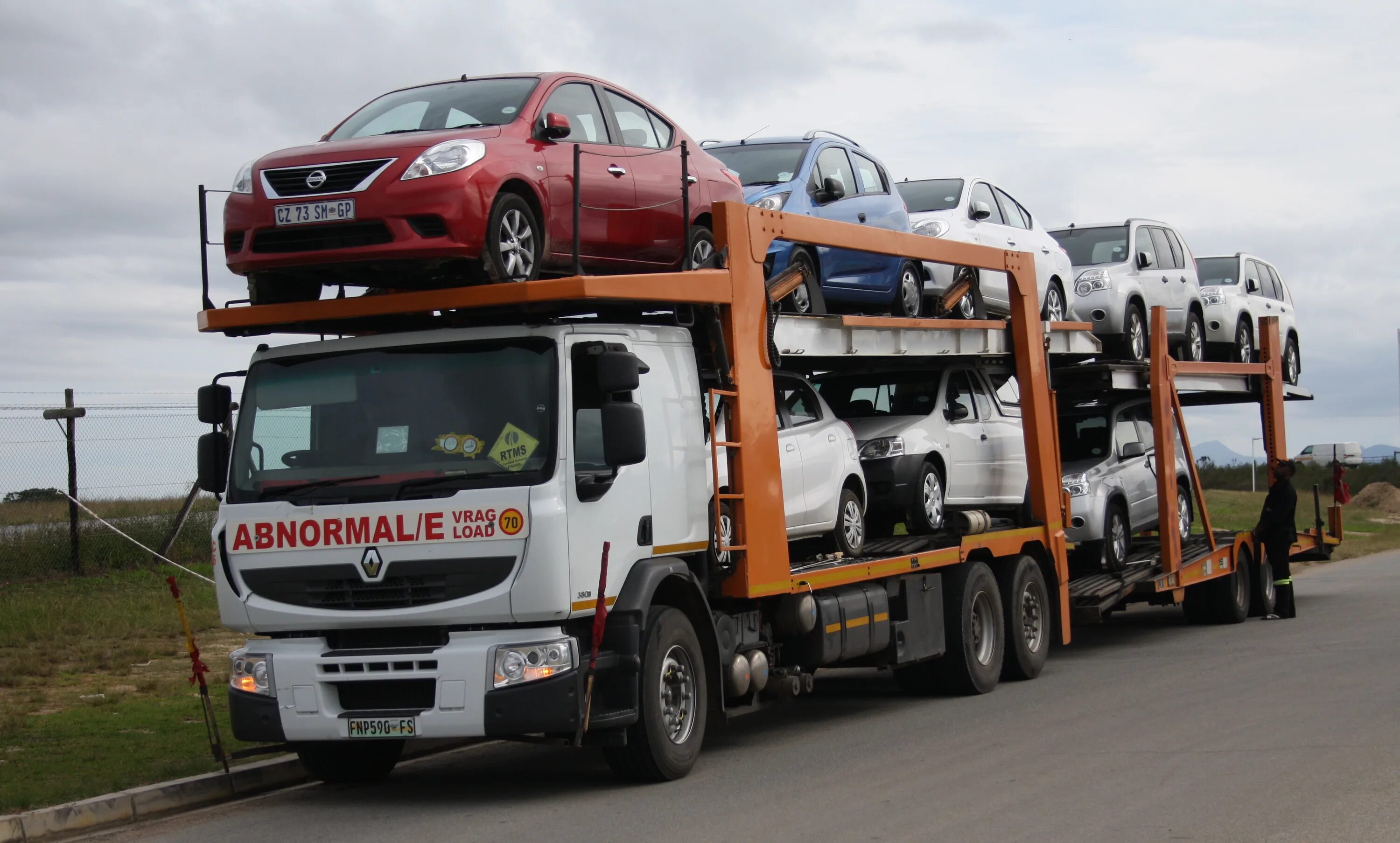 Auto multi. Auto carrier truck. car carrier fleet trucks. truck cars вмп. oil carrier truck.