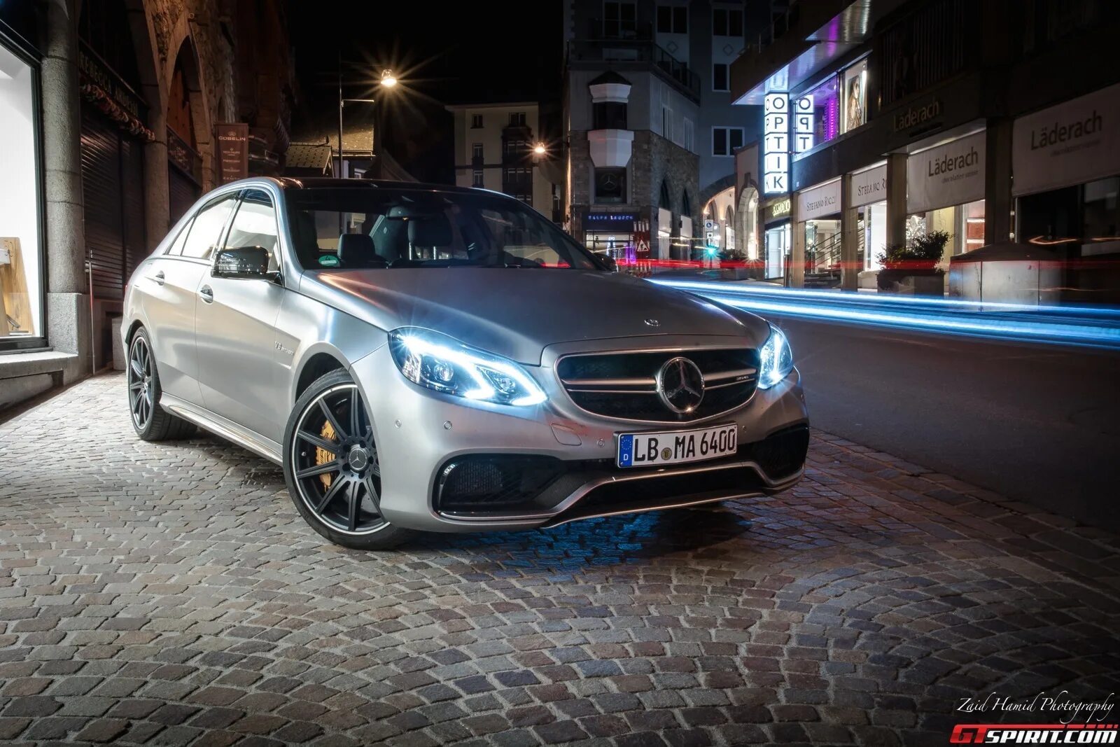 Машина e63. Мерседес амг e63 s. Мерседес бенц е 63 amg. Машина e63. Машина e63.