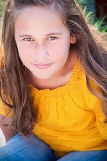 Chloe blue