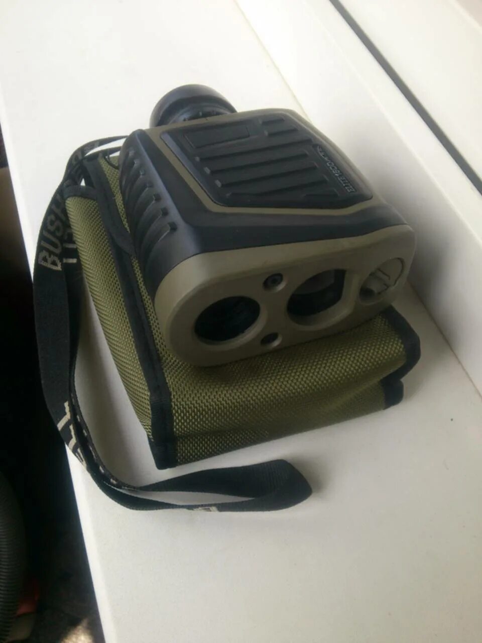 Дальномер bushnell. Бинокль с лазерным дальномером sig sauer kilo 3000 bdx 10x42. Прицел с дальномером и баллистическим калькулятором. Vortex дальномер с баллистическим калькулятором. Дальномер bushnell.