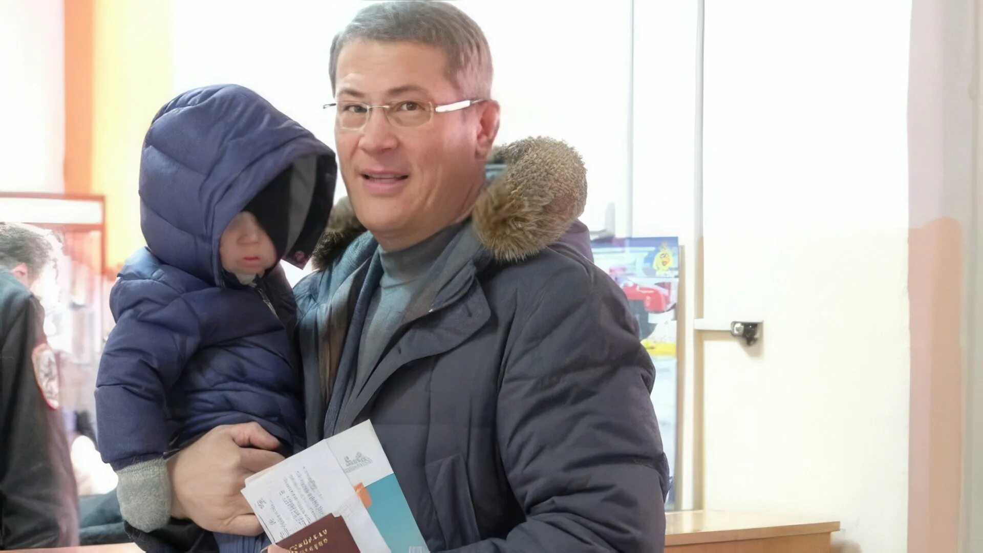 Жена главы башкирии. Хабиров радий фаритович семья. радий хабиров жена. хабиров радий фаритович жена. каринэ и радий хабиров.