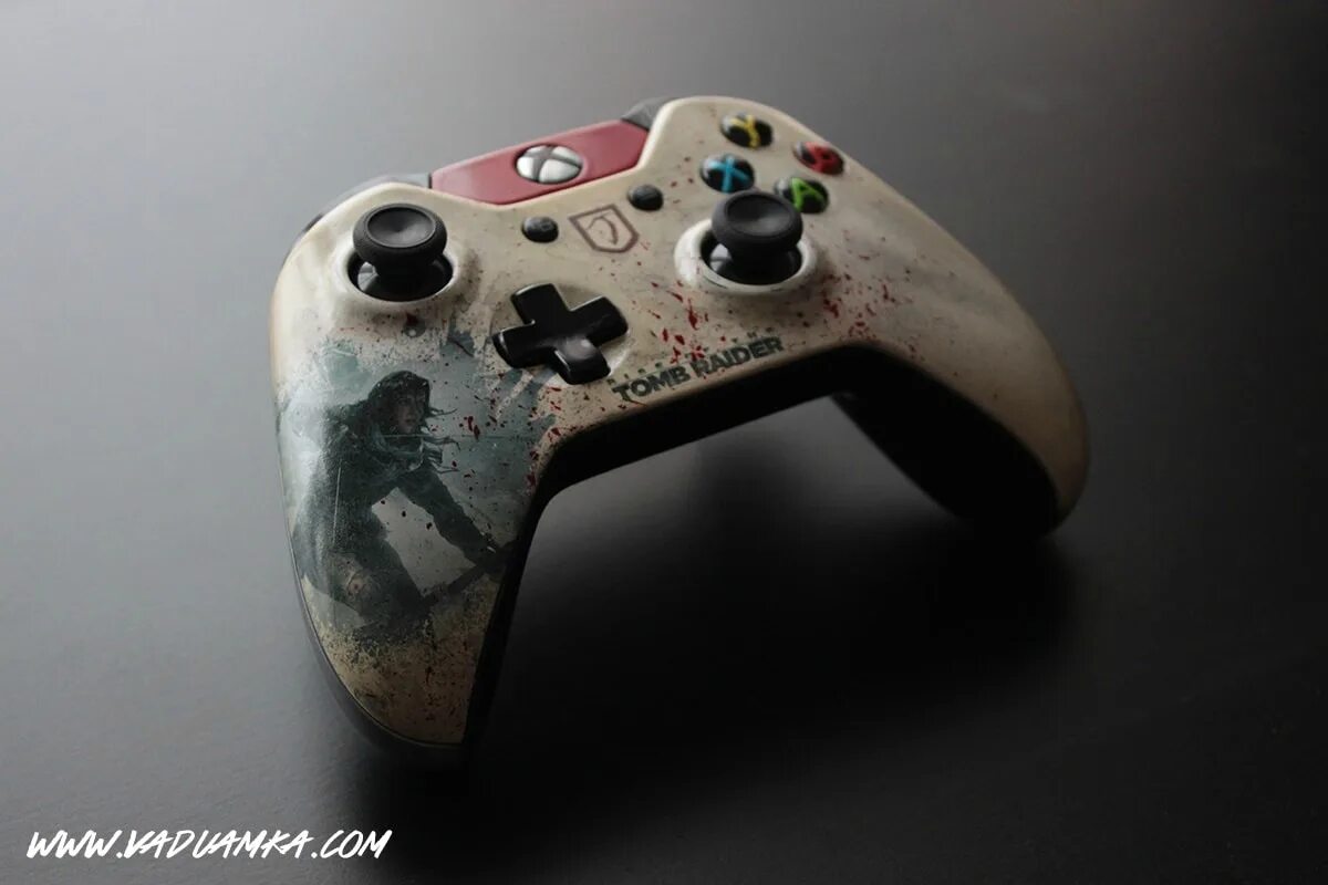 Xbox360 tomb raider gamepad. Томб райдер на xbox 360. Кнопки геймпад томб райдер 4. Джойстик xbox 360 tomb raider. Microsoft xbox 360 wireless controller tomb raider.