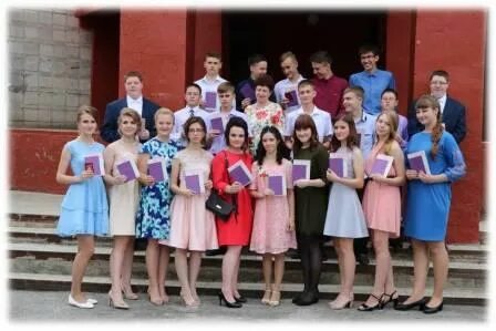 Речь на вручение аттестатов 9 класс. Речь на вручение аттестатов 9 класс