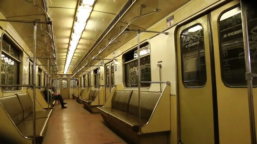 Звуки метро москвы. Звук метро. Звуки поезда метро. Шум метро. Moscow Subway Train.