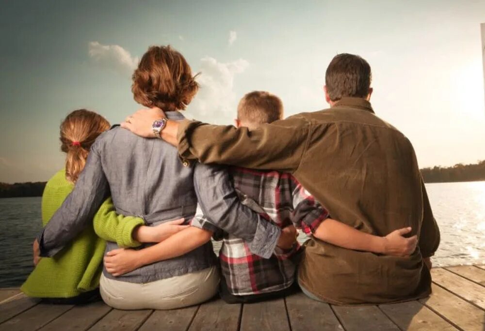 иные отношения непосредственно связанные с трудовыми отношениями. борьба между мужчиной и женщиной. иного отношения. конфликт между мужчиной и женщиной. иного отношения.