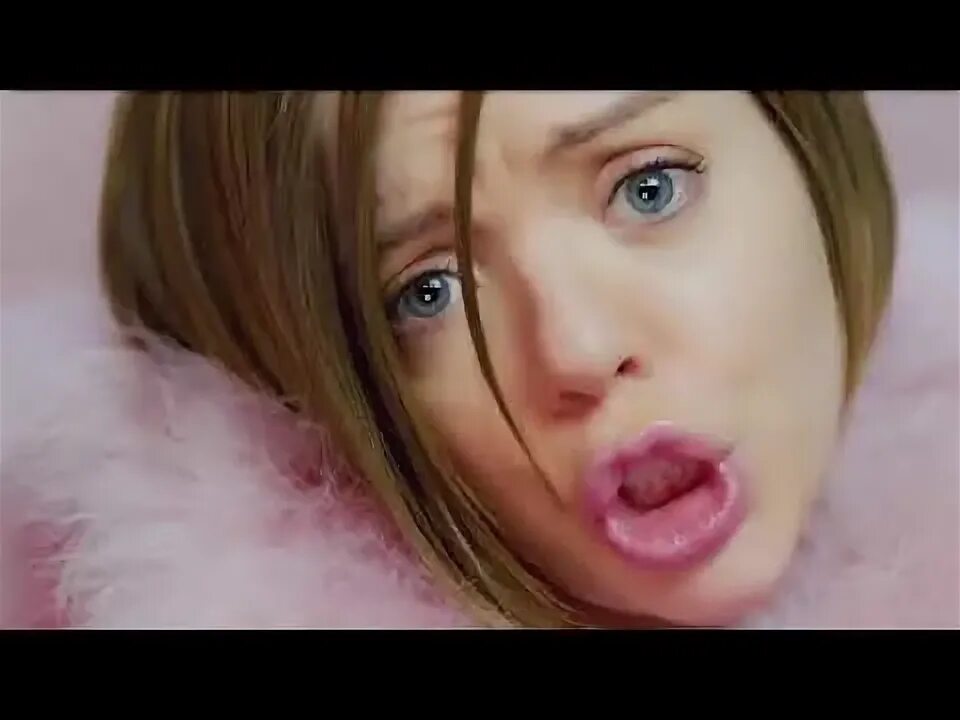 Полюшко поле литтл биг. Гитарист little big. Харламов с новым годом. Suck little big. Лиссов little big.