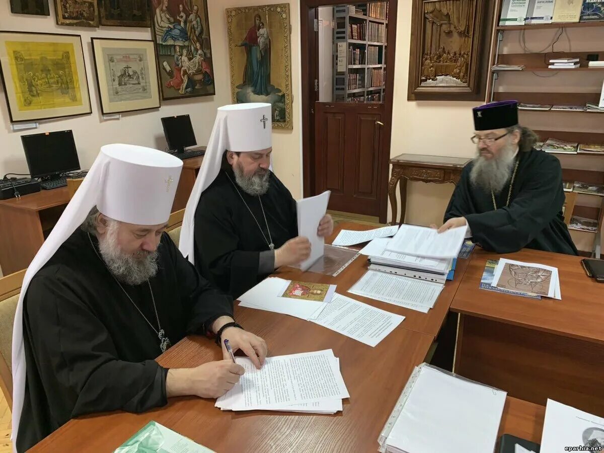 Храм на спортивной. Церковь заседания. В рпц составили молебен. Благодарственное письмо русской православной церкви. Комиссии русской православной церкви.