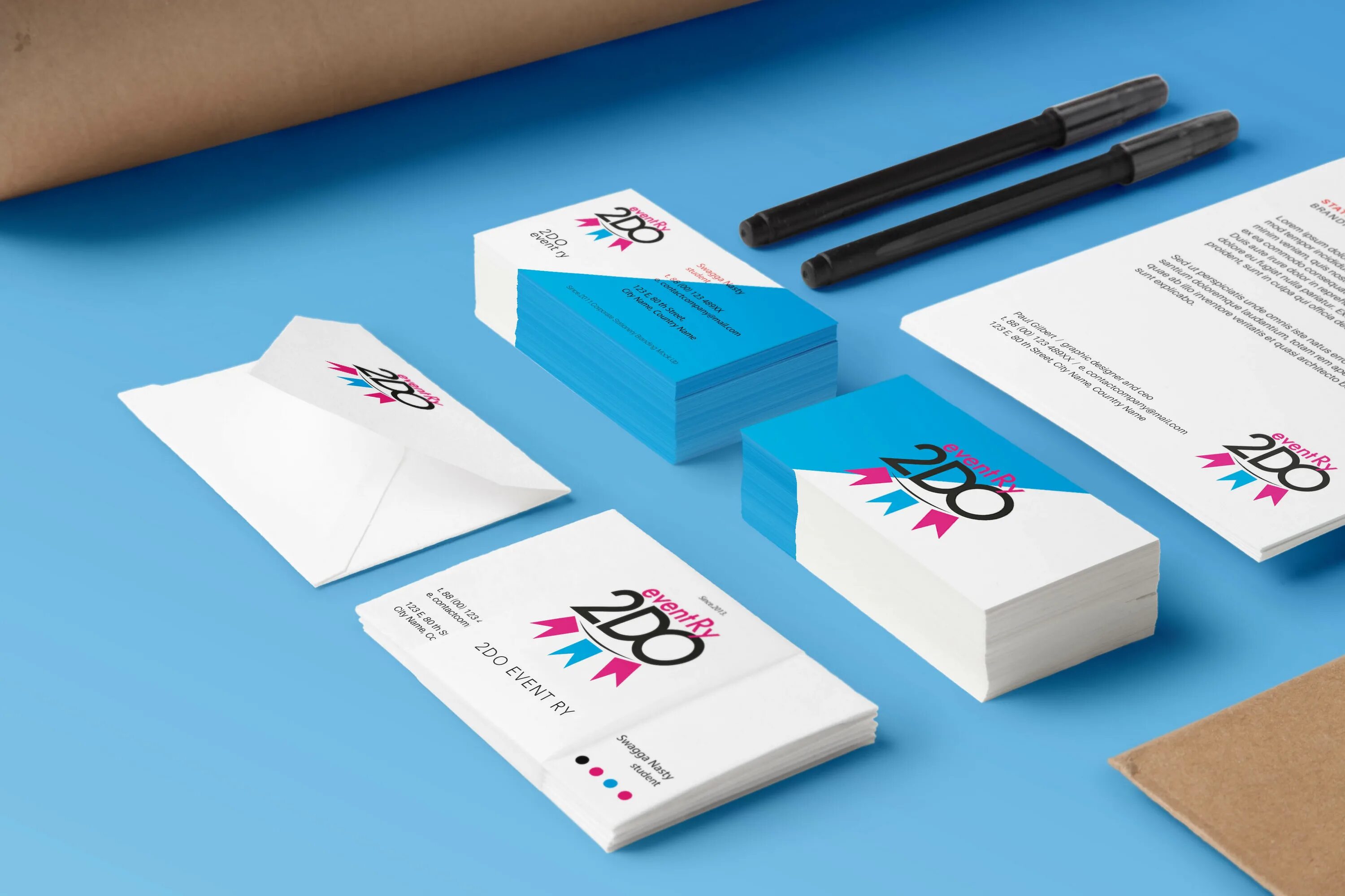 фирменный стиль красный. брендинг фирменный стиль. фирменный стиль. фирменный стиль лучшее. фирменный стиль организации.