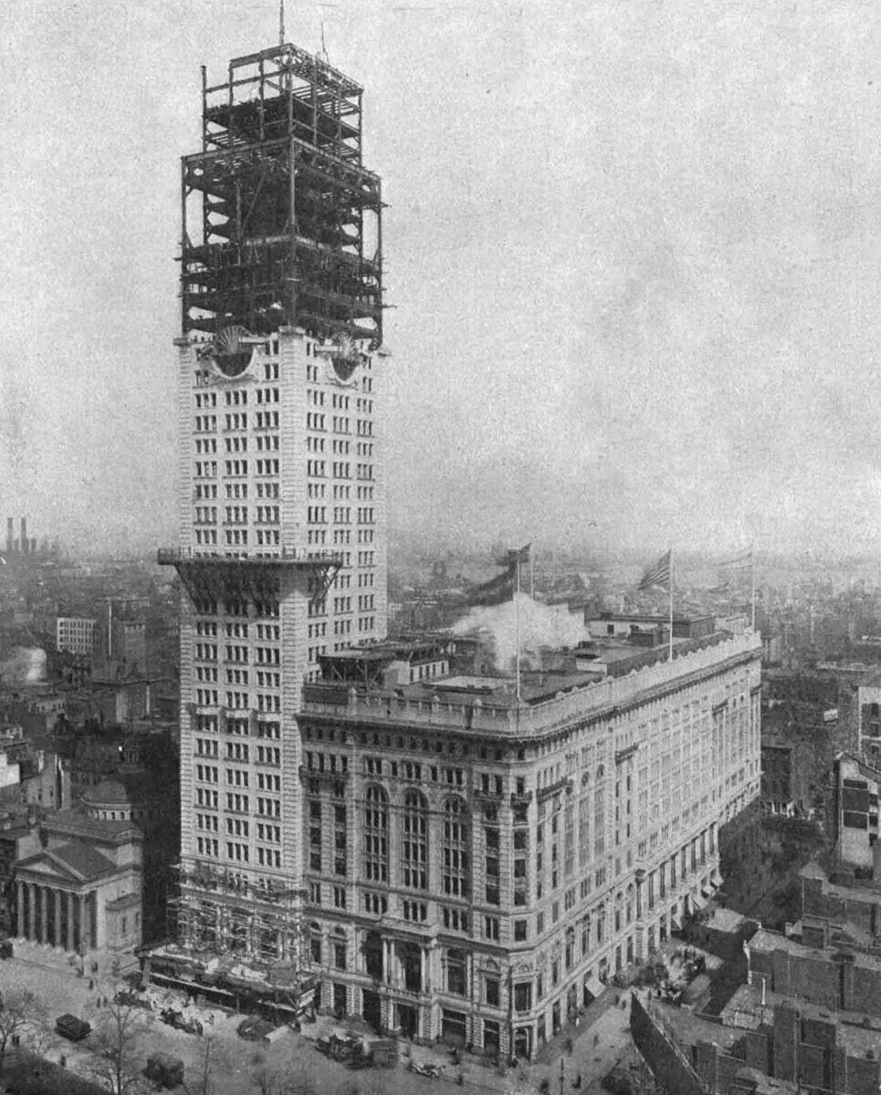 Первые высотные здания. Небоскреб метлайф-Тауэр. Здание Нью-Йорк лайф Иншуранс Билдинг. Эквитабл лайф Билдинг. Хоум Иншуренс Билдинг в Чикаго.