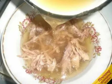 Мясо залили