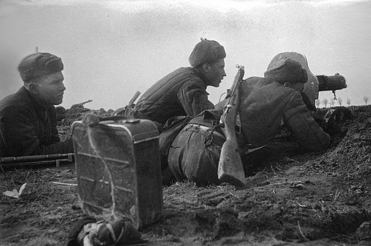 Отрывок вов. Солдаты РККА 1944.