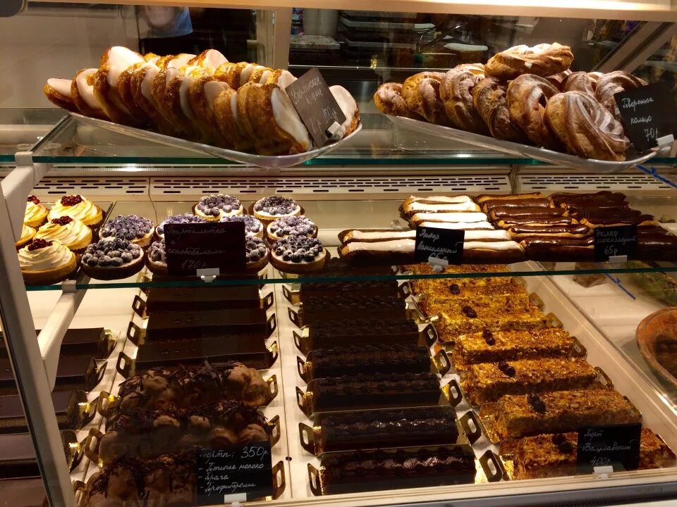 братья караваевы волгоградский. кулинарная лавка братьев караваевых. вацлавский караваевы. братья караваевы волгоградский. братья караваевы волгоградский.