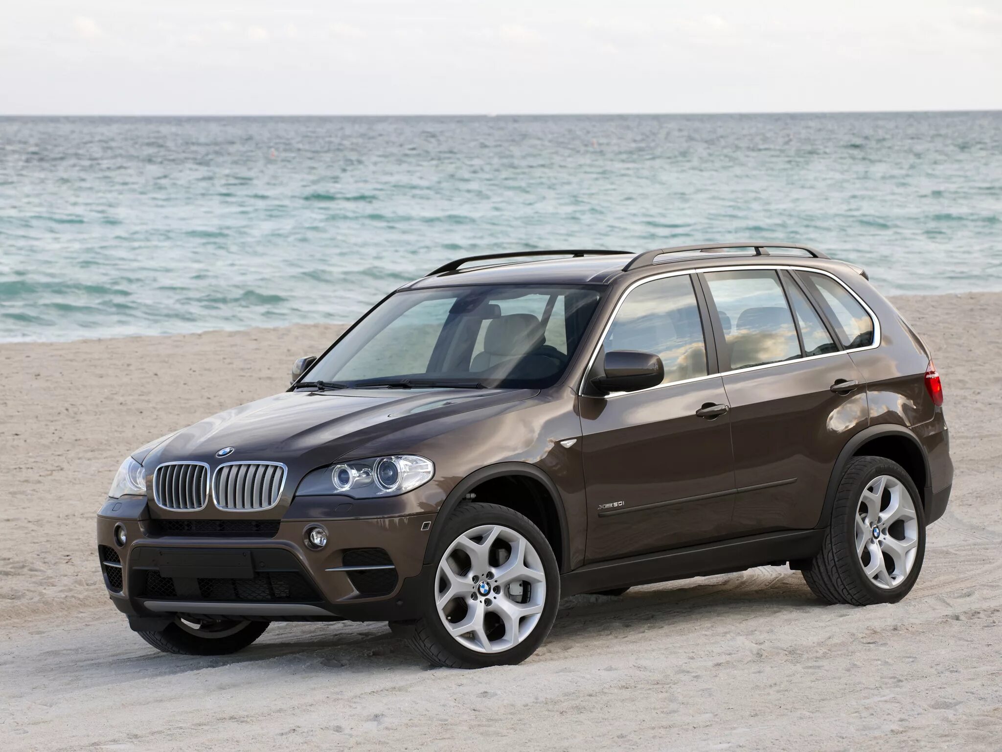 Х фотографии. БМВ x5 e70. BMW x5 2012. БМВ x5 2013. BMW x5 e70 2010.