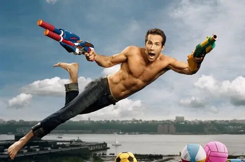 Famous Eye Candy: Ryan Reynolds.