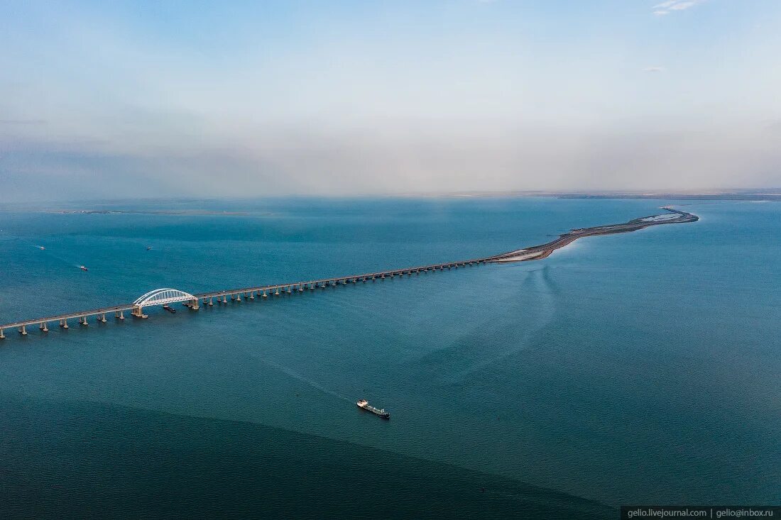 Дорога над морем. Через море на русском. Полуостров шкота владивосток. Пролив босфор и дарданеллы. Через море на русском.