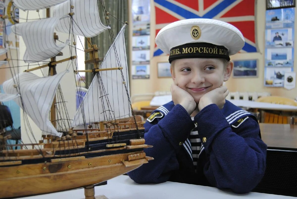 Моряк картинка. Капитан матрос Юнга. Моряк Юнга Капитан. Юнга на корабле. Юнги на корабле.