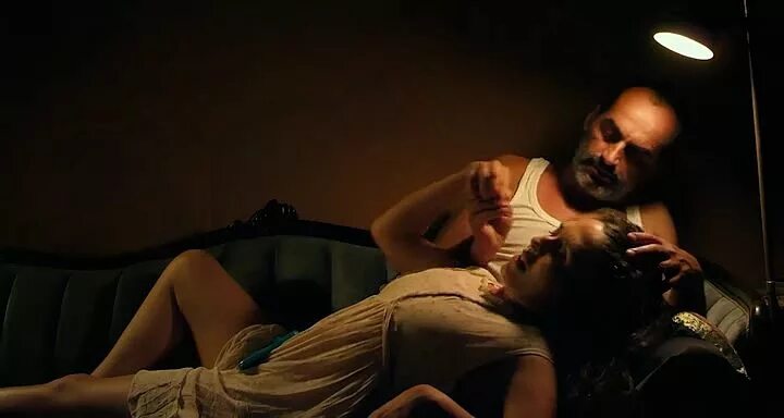 Movies babe. Movies babe. Movies babe. Movies babe. Энн хэтэуэй отпетые мошенницы.