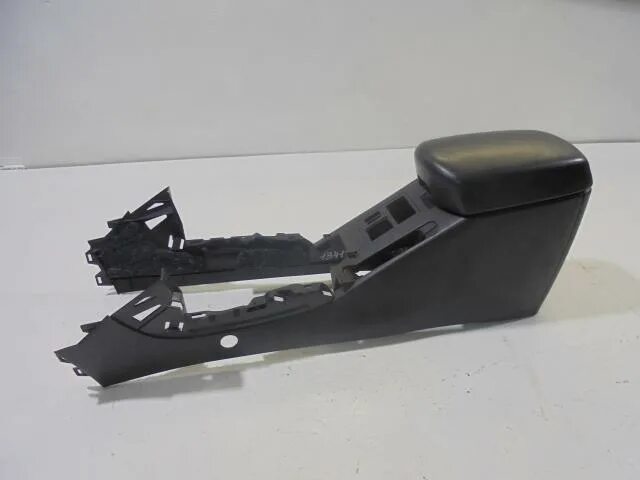 Подлокотник rav 4 2009. Подлокотник на рав 4 1 поколения. Подлокотник тойота рав 4. Подлокотник тойота rav4 sxa10. Сдвижной подлокотник rav4 xa50.