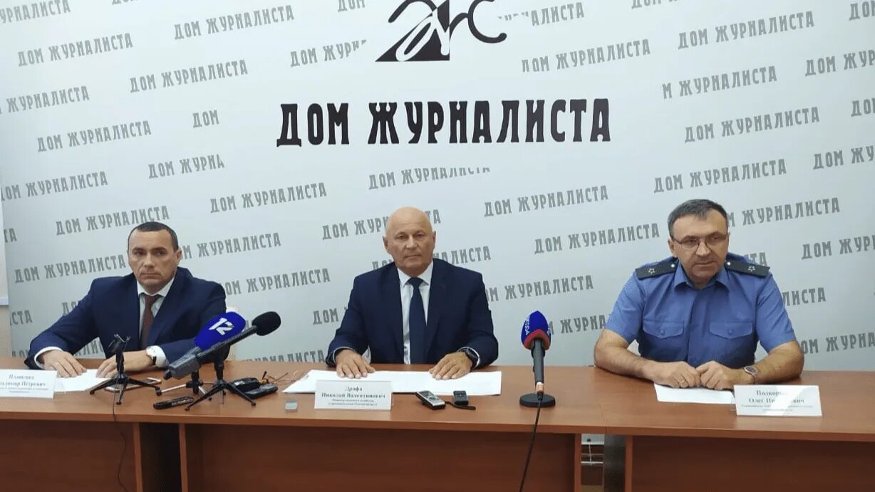 Ветеринарная служба. Главное управление ветеринарии омской. Главное управление ветеринарии омской. Омское управление ветеринарии. Омское управление ветеринарии.
