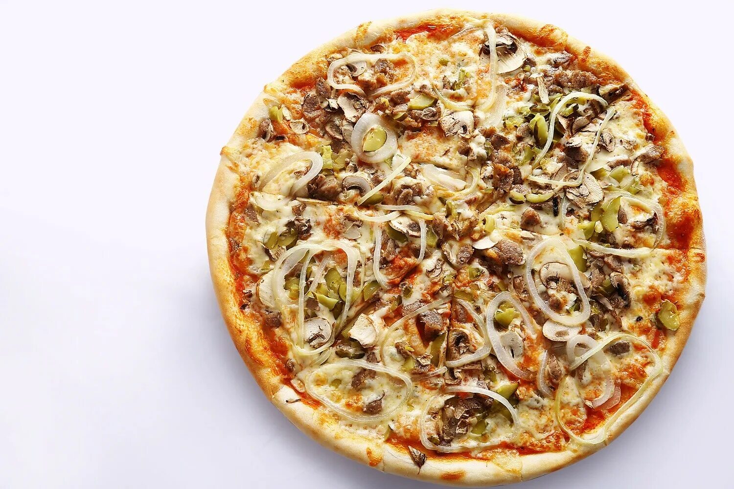 пицца с огурцами. пицца с фаршем и соленым огурцом. пицца с говядиной и солеными огурцами. пицца с солеными огурцами и колбасой. пицца с маринованными огурцами.