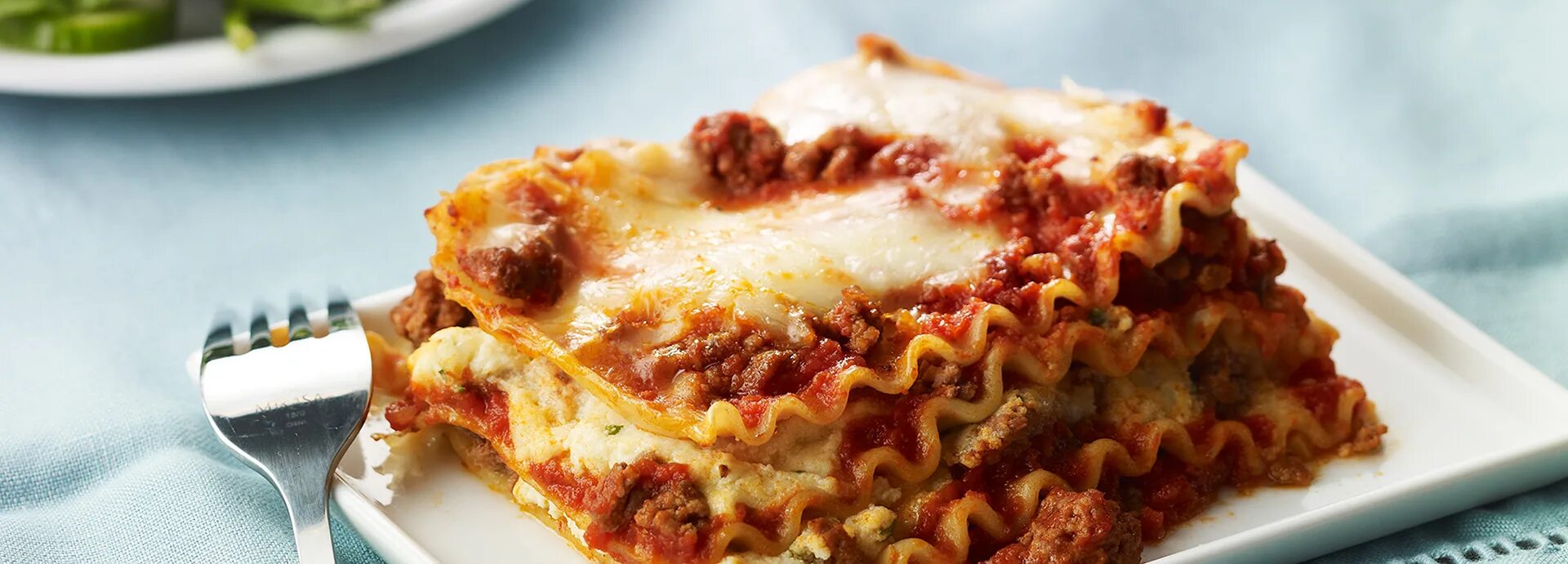 Лазанья фото. Lasagna 200x200. Разновидности лазаньи. Паста для лазаньи. Лазанья wallpaper.