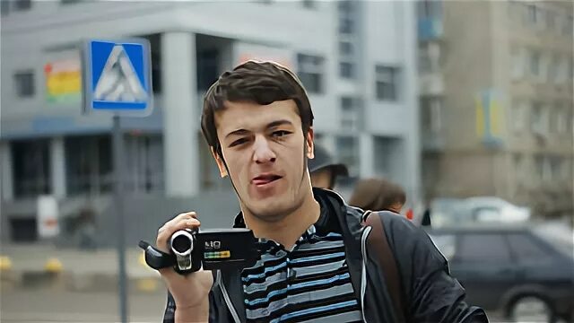 Журналистов 4